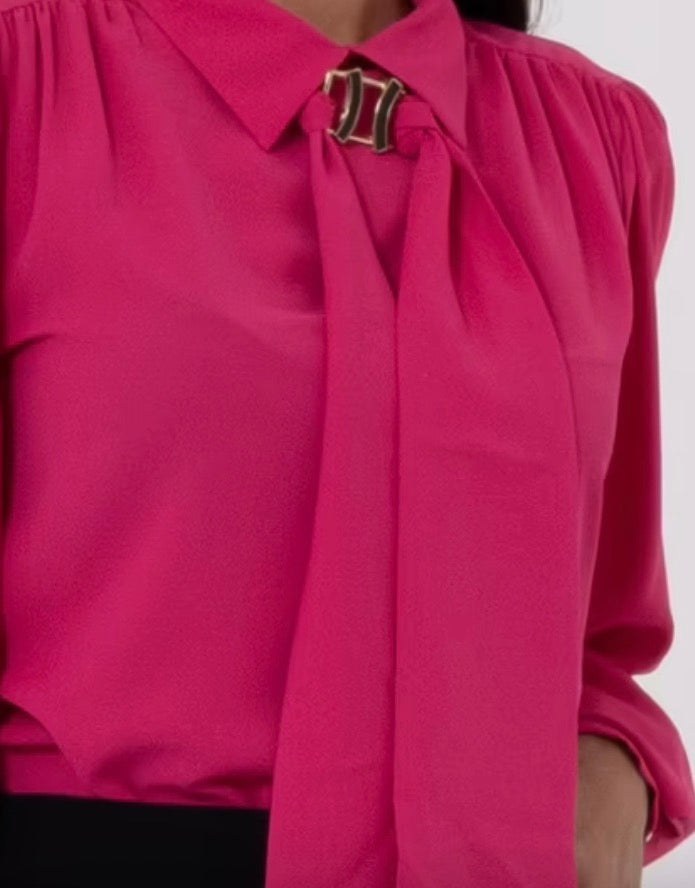 Blouse fuchsia